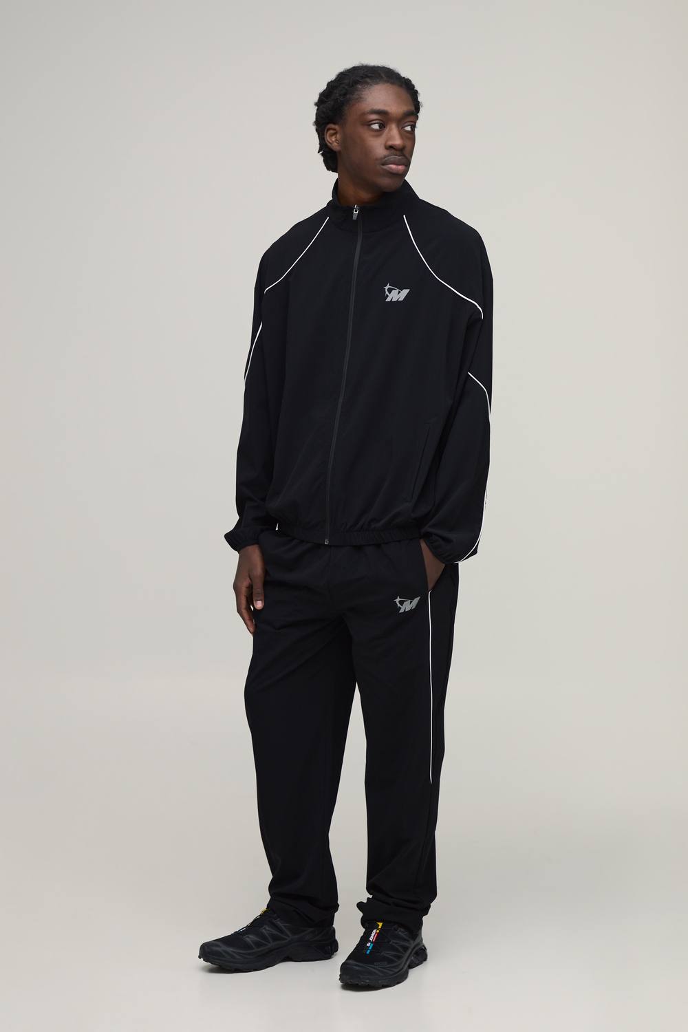 Men's Regular Fit Technical Contrast Piping Track Jacket & Jogger Set | Black | Size Medium | BOOHOOMAN