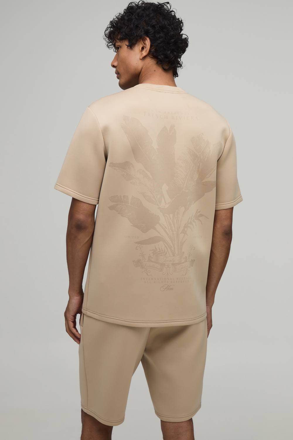 Men's Floral Printed Regular Fit Bonded Scuba T-Shirt & Slim Pintuck Short Set | Taupe | Size Large | BOOHOOMAN