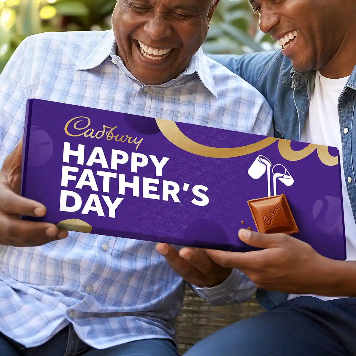 Cadbury Dairy Milk Happy Father's Day XL Chocolate Bar 850g