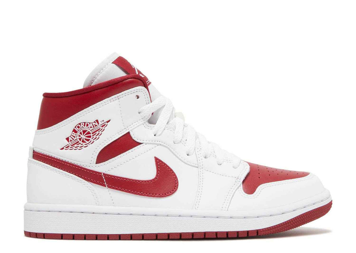 Air Jordan 1 Mid Reverse Chicago