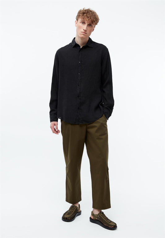 Leinen Hemd Modell: John