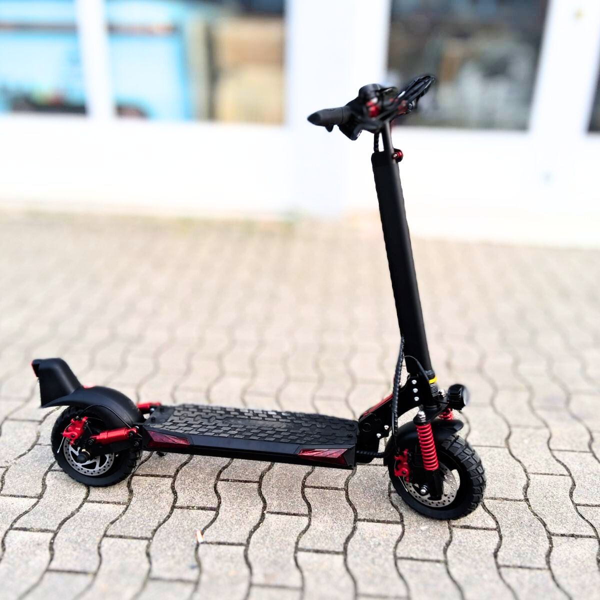 E-Stand Pro Electric Scooter: Full Suspension Off-Road Commuter without Seat