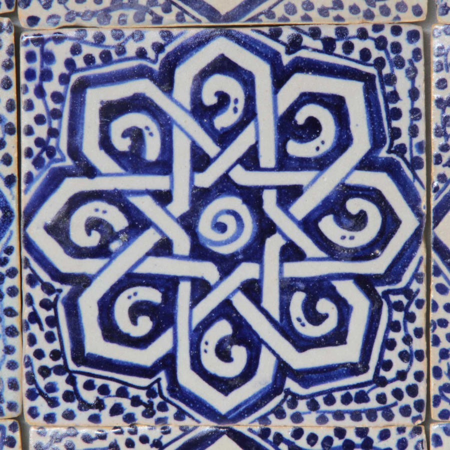 Handbemalte Fliesen 4er-Set 10 × 10 cm – Blau-Weiß