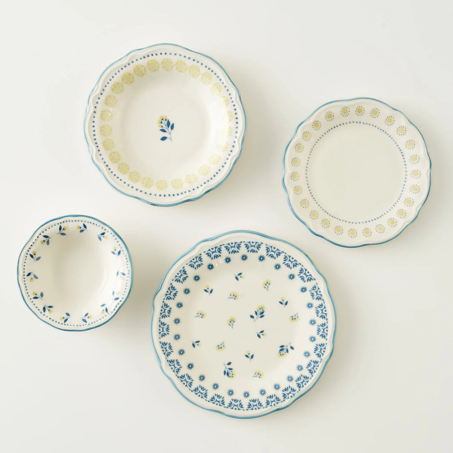 Mabel 16 Piece Stoneware Dinnerware Set
