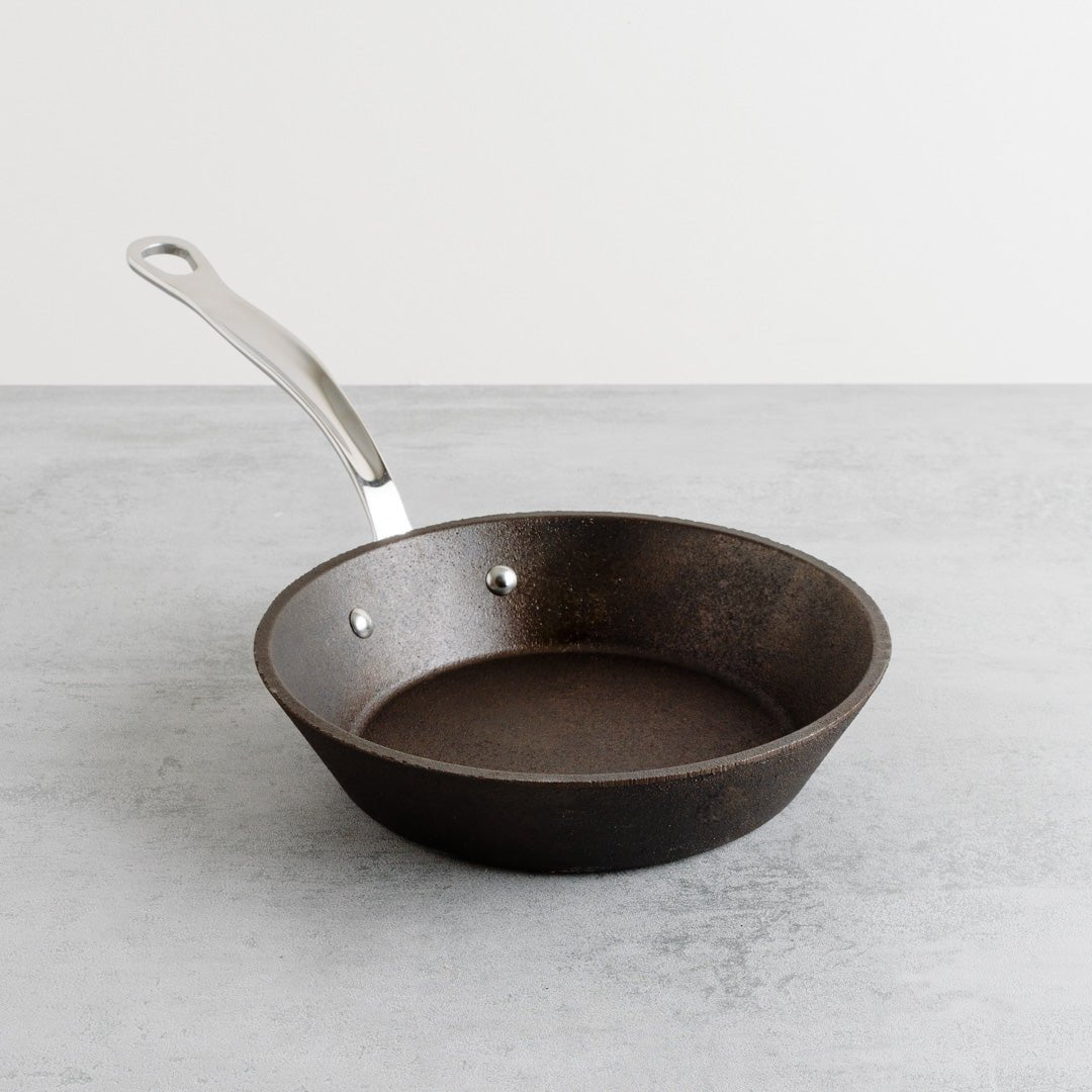Samuel Groves Recycled Cast Iron Frying Pan, 20cm 20cm – Lifetime Guarantee