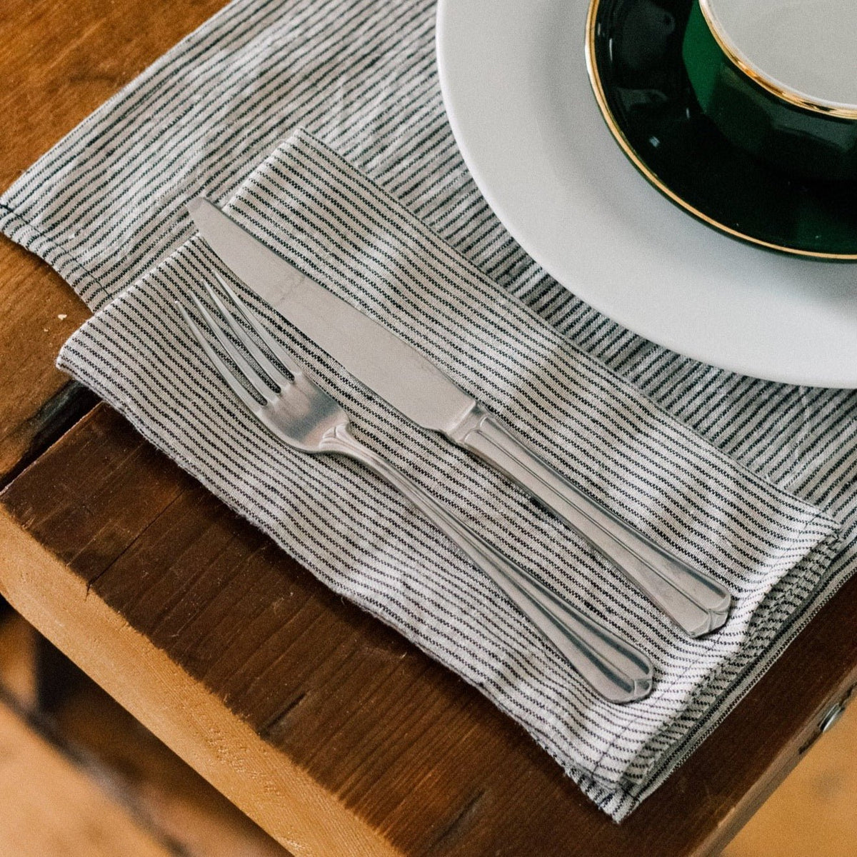 Helen Round Striped Linen Napkin, Set of 2