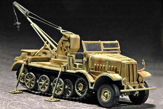 Drehkran 6t auf Zugkraftwagen 18t (Sd.Kfz. 9/1)