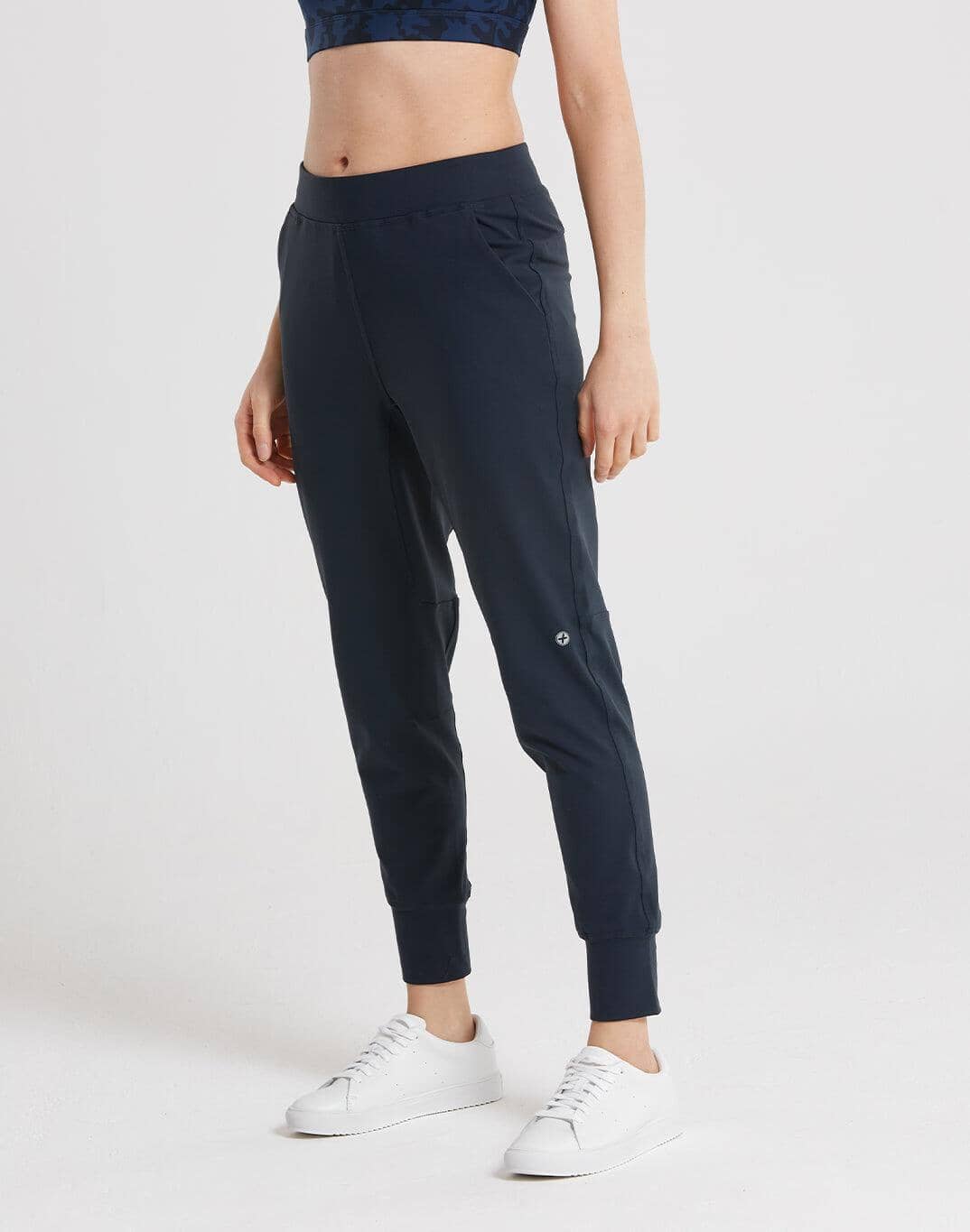 Womens MVP 2.0 Joggers in Obsidian Blue - XS/8 / Obsidian Blue